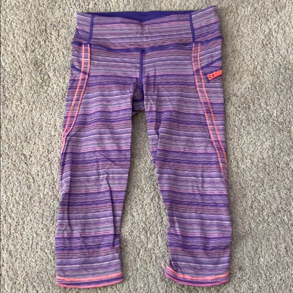 Lululemon Capri - size 6